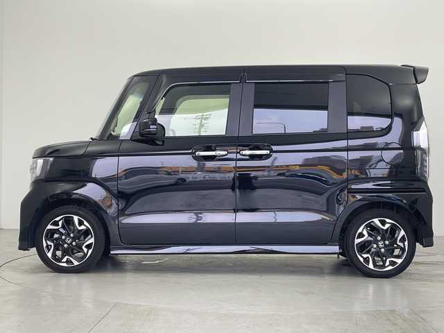 ホンダ Ｎ ＢＯＸ カスタム G L ターボ ホンダセンシング 愛知県 2020(令2)年 1.2万km クリスタルブラックパール 純正8型ナビ/・Bluetooth/・CD/DVD/・フルセグテレビ/バックカメラ/両側パワースライドドア/衝突軽減ブレーキ/レーンキープアシスト/コーナーセンサー/レーダークルーズコントロール/スマートキー/前方ドライブレコーダー/ETC/LEDヘッドライト