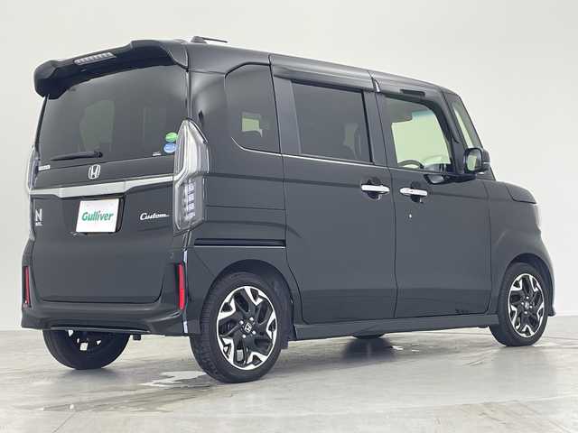ホンダ Ｎ ＢＯＸ カスタム G L ターボ ホンダセンシング 愛知県 2020(令2)年 1.2万km クリスタルブラックパール 純正8型ナビ/・Bluetooth/・CD/DVD/・フルセグテレビ/バックカメラ/両側パワースライドドア/衝突軽減ブレーキ/レーンキープアシスト/コーナーセンサー/レーダークルーズコントロール/スマートキー/前方ドライブレコーダー/ETC/LEDヘッドライト
