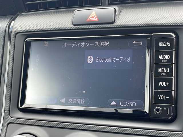 トヨタ カローラ アクシオ 1．5X 千葉県 2017(平29)年 0.7万km ブラックマイカ １オーナー　ナビＮＳＣＤ－Ｗ６６　バックカメラ　セーフティセンス　ＢＴ　ワンセグＴＶ　ＰＣＳ　ＬＤＡ　ＡＨＢ　アイドリングストップ　横滑り防止　ＩＳＯＦＩＸ　マット　バイザー 前後コーナーセンサー