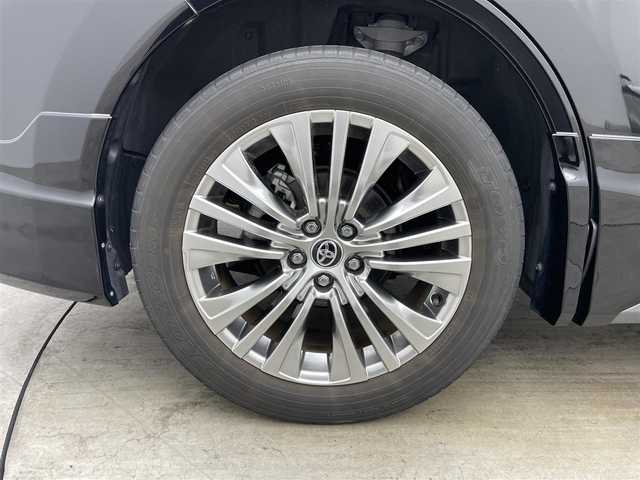 トヨタ ハリアー Z 岡山県 2020(令2)年 3.3万km ブラック モデリスタエアロ（F/S/R)/JBLプレミアムサウンド/パノラミックビューモニター/100V電源/置くだけ充電/純正１２．３インチディスプレイオーディオ/【ナビ/Bluetooth/フルセグTV/Carplay/USB】/合皮ハーフレザーシート/トヨタセーフティーセンス/　・プリクラッシュセーフティ/　・レーンディパーチャーアラート/　・レーダークルーズコントロール/　・アダプティブハイビームシステム/　・ロードサインアシスト/ビルトインＥＴＣ２．０/デジタルインナーミラー/ＬＥＤヘッドライト＆LEDフォグランプ/純正フロアマット/オートブレーキホールド/ブラインドスポットモニター/ISOFIX/ステアリングスイッチ/ヘッドアップディスプレイ/チルトステアリング/シートリフター/ウインカーミラー/ドアバイザー