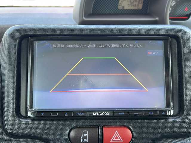 トヨタ スペイド F 富山県 2016(平28)年 7.8万km パール 禁煙車/４ＷＤ/社外ＳＤナビ/バックカメラ/ワンセグＴＶ/ＣＤ・ＤＶＤ・ＢｌｕｅＴｏｏｔｈ/片側パワースライド/純正フロアマット/社外アルミホイール/冬タイヤ積込/リモコンキー/横滑り防止装置