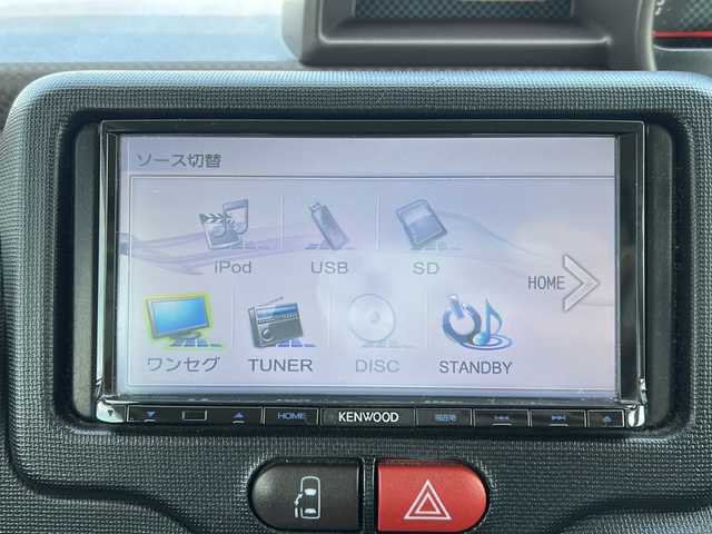トヨタ スペイド F 富山県 2016(平28)年 7.8万km パール 禁煙車/４ＷＤ/社外ＳＤナビ/バックカメラ/ワンセグＴＶ/ＣＤ・ＤＶＤ・ＢｌｕｅＴｏｏｔｈ/片側パワースライド/純正フロアマット/社外アルミホイール/冬タイヤ積込/リモコンキー/横滑り防止装置