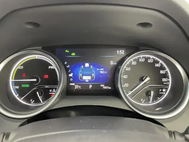 トヨタ カムリ WS 大分県 2018(平30)年 8万km プラチナホワイトパールマイカ 純正ナビ　B9108/（CD/BD/BT/SD/フルセグ）/バックカメラ/ＥＴＣ/Ｔｏｙｏｔａ　Ｓａｆｅｔｙ　Ｓｅｎｓｅ/・プリクラッシュセーフティ/・レーダークルーズコントロール/・レーントレーシングアシスト/・オートマチックハイビーム/・ロードサインアシスト/先行車発信告知機能/パーキングサポートブレーキ/ブラインドスポットモニター/ヘッドアップディスプレイ/パドルシフト/パワーシート/コーナーセンサー/ステアリングリモコン/フォグランプ