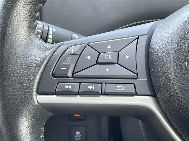 日産 セレナ ハイウェイスター プロパイロットED 愛知県 2016(平28)年 4.6万km ダイヤモンドブラック 純正9インチナビ〈MM516D-L〉/・Bluetoothオーディオ/・CD/DVD/Blu-ray/バックカメラ/純正フリップダウンモニター/ビルトインETC/プロパイロット/・レーダークルーズコントロール/・エマージェンシーブレーキ/・ステアリングアシスト/ミラー型ドラレコ/両側パワースラしイドドア/ビルトインETC/LEDヘッドライト/純正16インチAW/スタッドレス アルミSET有