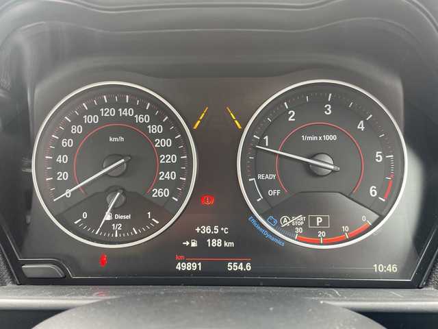 ＢＭＷ １１８ｄ 神奈川県 2016(平28)年 5万km ミネラルグレー ETC/電動格納ミラー/ステアリングリモコン/走行モード切替可能/オートライト/純正タイヤ空気圧センサー/プッシュスタート/純正LEDライト