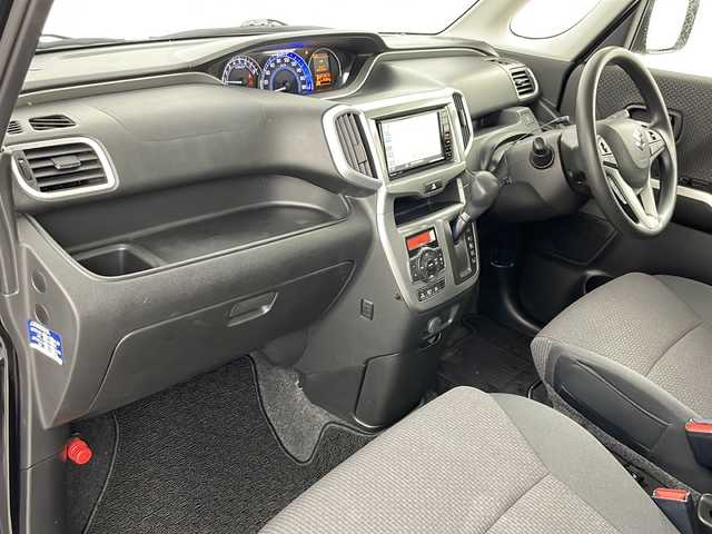 スズキ ソリオ HV MX 道央・札幌 2018(平30)年 6.2万km スーパーブラックパール ・４ＷＤ/・寒冷地仕様/・純正ＳＤナビ＆ＴＶ＆ＢＴ＆ＤＶＤ＆ＣＤ＆ＵＳＢ/・全方位モニター/・片側パワースライドドア/・衝突被害軽減ブレーキ/・レーンキープアシスト/・ステアリングスィッチ/・ＢＳＭ/・レーダークルーズ/・ドアミラーヒーター/・社外ドライブレコーダー/・スマートキー/・ビルトインＥＴＣ/・ハロゲンヘッドライト/・前席シートヒーター/・純正１５インチアルミ