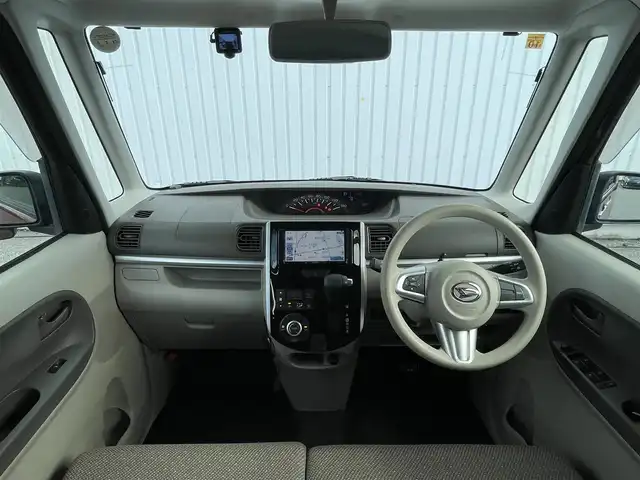 ダイハツ タント X SA Ⅲ 滋賀県 2017(平29)年 7.4万km ファイアークォーツレッドM 社外メモリナビ/(CD DVD フルセグTV Bluetooth)/バックカメラ/衝突軽減ブレーキ/片側パワースライドドア/シートヒーター/ベンチシート/アイドリングストップ/オートヘッドライト/オートマチックハイビーム/ドライブレコーダー/ETC/スマートキー/プッシュスタート/ステアリングリモコン/電動格納ミラー/ドアバイザー/純正フロアマット