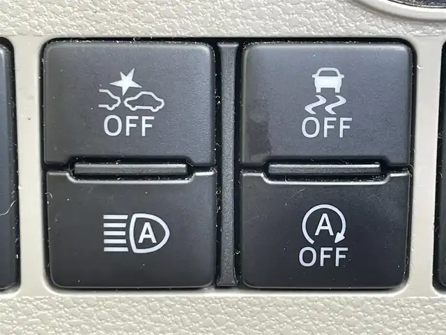 ダイハツ タント X SA Ⅲ 滋賀県 2017(平29)年 7.4万km ファイアークォーツレッドM 社外メモリナビ/(CD DVD フルセグTV Bluetooth)/バックカメラ/衝突軽減ブレーキ/片側パワースライドドア/シートヒーター/ベンチシート/アイドリングストップ/オートヘッドライト/オートマチックハイビーム/ドライブレコーダー/ETC/スマートキー/プッシュスタート/ステアリングリモコン/電動格納ミラー/ドアバイザー/純正フロアマット