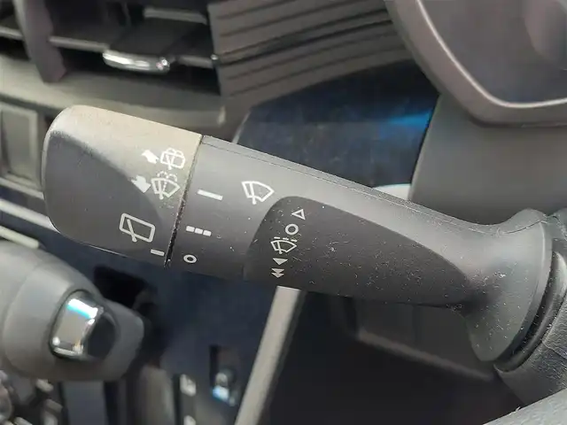 ダイハツ ムーヴ カスタム X ハイパー SA 東京都 2015(平27)年 6.3万km パールホワイトⅢ 社外ナビ/Bluetooth/純正アルミホイール/ETC/ドライブレコーダー/ラバーマット/LEDヘッドライト/フルセグテレビ/フロントフォグランプ/アイドリングストップ/衝突軽減ブレーキ/横滑り防止装置