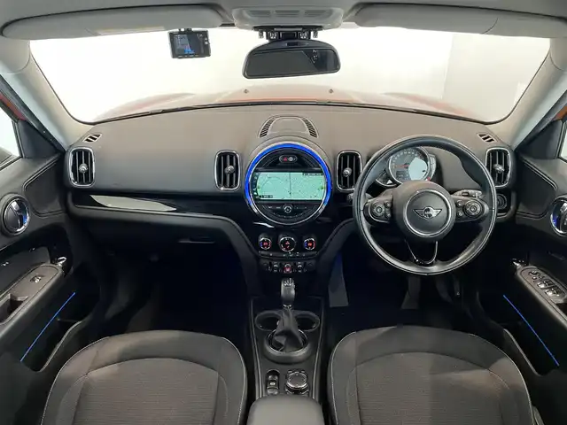 ＭＩＮＩ ミニ クロスオーバー クーパー D 愛知県 2019(平31)年 5.8万km チェスナットブラウン ペッパーＰＫＧ　/コンフォートアクセス　/アダプティブクルーズコントロール　/純正ナビ　/Ｂｌｕｅｔｏｏｔｈ　/バックカメラ　/パークディスタンスコントロール　/ドライブレコーダー　/ＥＴＣ　/パワーバックドア/プッシュスタート/アイドリングストップ