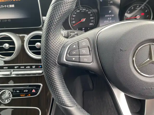 メルセデス・ベンツ Ｃ２００ ステーションワゴンアバンギャルド 福岡県 2015(平27)年 6.2万km オブシディアンブラック ・アダプティブクルーズコントロール/・純正ナビ／ＢＴ／ＵＳＢ/・バックカメラ/・ハーフレザーシート／シートヒーター/・フルセグＴＶ/・ＥＴＣ/・純正１７ＡＷ/・ＬＥＤライト/・パワーバックドア