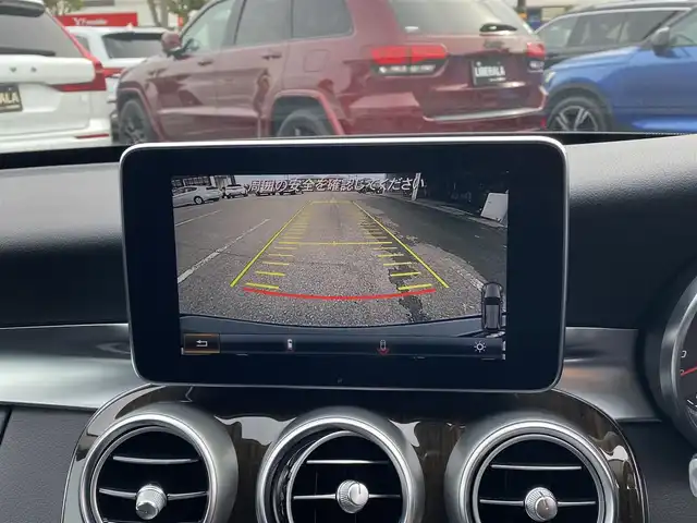 メルセデス・ベンツ Ｃ２００ ステーションワゴンアバンギャルド 福岡県 2015(平27)年 6.2万km オブシディアンブラック ・アダプティブクルーズコントロール/・純正ナビ／ＢＴ／ＵＳＢ/・バックカメラ/・ハーフレザーシート／シートヒーター/・フルセグＴＶ/・ＥＴＣ/・純正１７ＡＷ/・ＬＥＤライト/・パワーバックドア