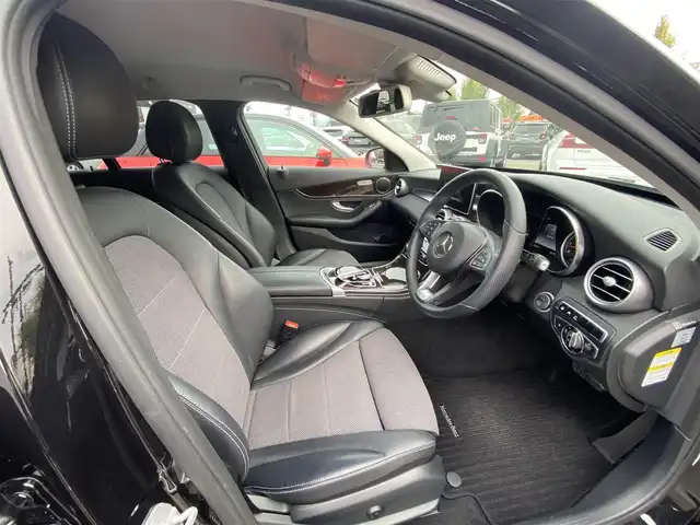メルセデス・ベンツ Ｃ２００ ステーションワゴンアバンギャルド 福岡県 2015(平27)年 6.2万km オブシディアンブラック ・アダプティブクルーズコントロール/・純正ナビ／ＢＴ／ＵＳＢ/・バックカメラ/・ハーフレザーシート／シートヒーター/・フルセグＴＶ/・ＥＴＣ/・純正１７ＡＷ/・ＬＥＤライト/・パワーバックドア