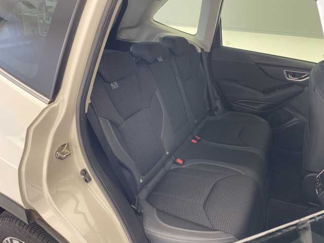 スバル フォレスター ハイブリッド アドバンス 愛知県 2019(令1)年 6.1万km WRブルーパール アイサイト/純正8型ナビ/レーダークルーズコントロール/バックカメラ/パワーシート/コーナーセンサー/純正アルミホイール/ルーフレール/４WD/LEDヘッドライト/パドルシフト/ステアリングヒーター/ブラインドスポットモニター/ETC/衝突軽減システム/フルセグ/CD DVD/Bluetooth/ステアリングスイッチ/スマートキー/プッシュスタート