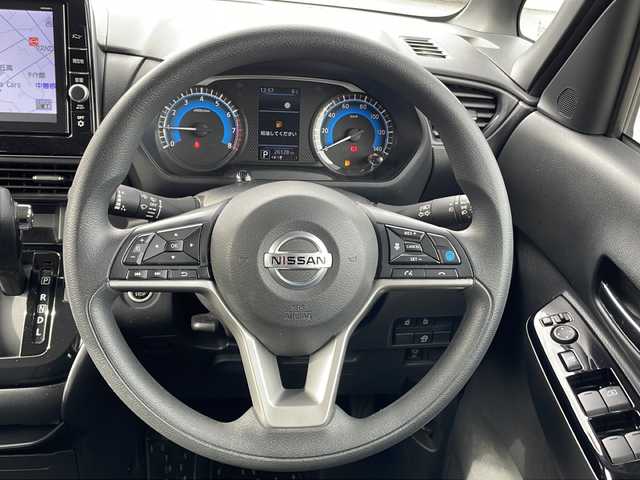 日産 ルークス HWS X プロパイロットED 山梨県 2020(令2)年 2.7万km スパークリングレッド/ブラック 純正SDナビ（MM320D-L）/ＣＤ/ＤＶＤ/ＢＴ/フルセグテレビ/衝突軽減ブレーキ/コーナーセンサー/全方位カメラ/アイドリングストップ/クルーズコントロール/プッシュスタート/両側パワースライドドア/ETC/純正LEDヘッドライト