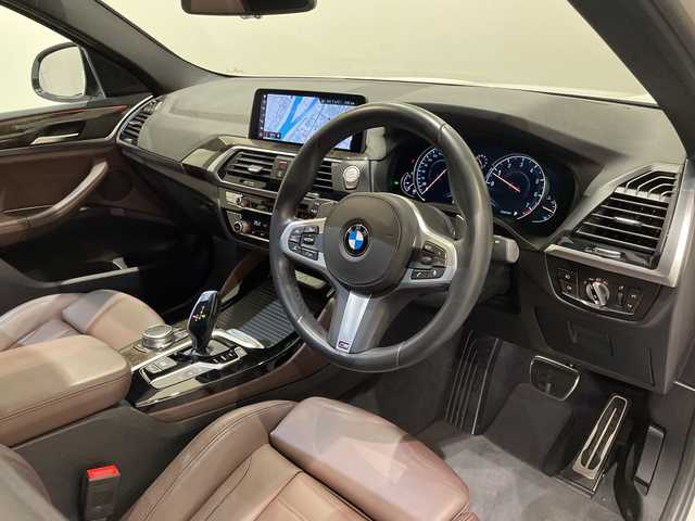 ＢＭＷ Ｘ４ xDrive 30i Mスポーツ 新潟県 2019(平31)年 4.3万km 白 電動パノラマ・ガラス・サンルーフ/BMWライブ・コックピット/ー 12.3インチ マルチ・ディスプレイ・メーター・パネル/ー 10.25インチワイド・コントロール・ディスプレイ/ー HDDナビゲーション・システム/パーキングアシストプラス/ー PDC／パーク・ディスタンス・コントロール/ー パーキング・アシスト/ートップ・ビュー+3Dビュー/ー サイド・ビュー・カメラ/ー リヤ・ビュー・カメラ/ドライビングアシストプラス/ー ACC／アクティブ・クルーズ・コントロール/ー ステアリング&レーン・コントロール・アシスト/ー レーン・ディパーチャー・ウォーニング/ー レーン・チェンジ・ウォーニング/ー アクティブ・サイド・コリジョン・プロテクション/ー 前車接近警告機能/ー 衝突回避・被害軽減ブレーキ/ー 事故回避アシスト/ー 後車衝突警告機能/ー クロストラフィックウォーニング/BMWヘッドアップ・ディスプレイ/パワーシート/ミラー一体型ETC