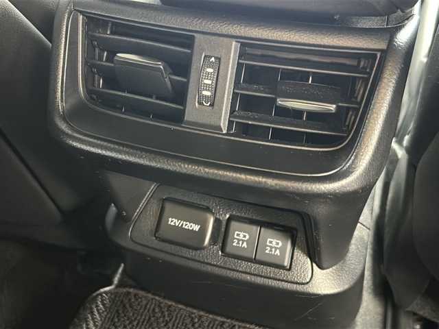 レクサス ＥＳ 300h Fスポーツ 広島県 2019(平31)年 7.7万km グラファイトブラックガラスフレーク 禁煙車/サンルーフ/黒革シート/レクサスセーフティ/・プリクラッシュセーフティ/・レーンディパーチャーアラート/・レーントレーシングアシスト/・オートマチックハイビーム/・先行車発進告知/・ロードサインアシスト/BSM/クリアランスソナー/ヘッドアップディスプレイ/純正ナビ/（Bluetooth/SD/CD/DVD/Blu-ray/AUX/USB/フルセグTV)/バックカメラ/ステアリングスイッチ/ステアリングヒーター/オートライト/シートヒーター／ベンチレーション/純正ドライブレコーダー/ＥＴＣ２．０/３眼ＬＥＤヘッドライト/シーケンシャルターンランプ/パワーシート/シートメモリー/純正フロアマット/純正19インチアルミホイール