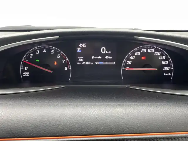 トヨタ シエンタ ファンベースG 熊本県 2020(令2)年 2.5万km ブラックマイカ/ベージュ 2トーン 社外ナビXF11Z（ＣＤ・ＤＶＤ・フルセグ・ＢＴ・ＵＳＢ）/アルパイン後席モニター　/バックカメラ　/前後ドライブレコーダー　/ビルトインＥＴＣ　/両側パワースライドドア　/前後クリアランスソナー　/トヨタセーフティーセンス/・プリクラッシュセーフティ/・レーンディパーチャーアラート/・パーキングサポートブレーキ/・オートマチックハイビーム/横滑り防止/アイドリングストップ/純正フロアマット/オートライト/LEDヘッドライト/フォグライト/スマートキー/プッシュスタート/スペアキー1本/保証書/取扱説明書