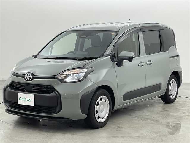 トヨタ シエンタ ハイブリッド G 福岡県 2024(令6)年 1.1万km アーバンカーキ 純正１０型ＤＡナビ（フルセグＴＶ）　/バックカメラ　/ビルトインＥＴＣ２．０　/ナビ連動ドラレコ　/ＡＣＣ　/コーナーセンサー　/衝突被害軽減ブレーキ　/レーンキープ　/ＢＳＭ　/ＲＣＴＡ　/両側電動スライドドア　/ＬＥＤ