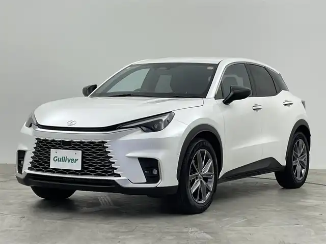 レクサス ＬＢＸ リラックス 群馬県 2024(令6)年 0.6万km ソニッククォーツ 純正９．８インチナビ　パノラミックビューモニター　ブラインドスポットモニター　レーダークルーズコントロール　レーンキープアシスト　パワーバックドア　シートヒーター　ステアリングヒーター　ＥＴＣ　禁煙車
