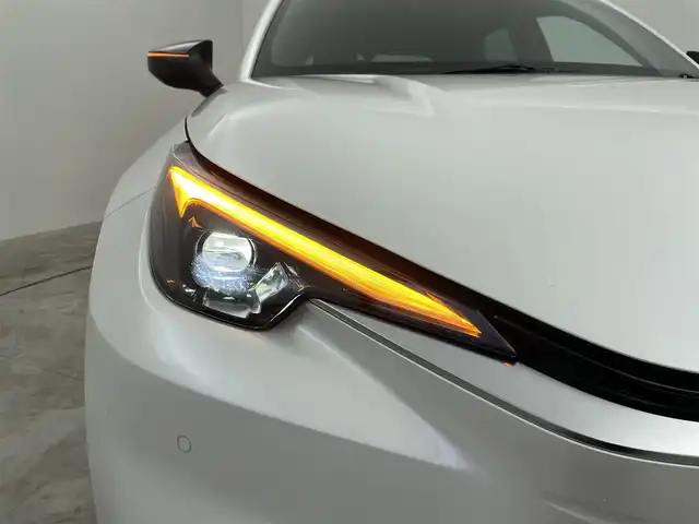 レクサス ＬＢＸ リラックス 群馬県 2024(令6)年 0.6万km ソニッククォーツ 純正９．８インチナビ　パノラミックビューモニター　ブラインドスポットモニター　レーダークルーズコントロール　レーンキープアシスト　パワーバックドア　シートヒーター　ステアリングヒーター　ＥＴＣ　禁煙車