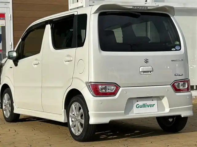 スズキ ワゴンＲ HYBRID FZ 宮崎県 2020(令2)年 4.5万km ピュアホワイトP 純正ナビ(BT/CD/DVD)/フルセグTV/ビルトインETC/パーキングセンサー/セーフティサポート/・デュアルセンサーブレーキサポート/・後退時ブレーキサポート/・ハイビームアシスト機能/・誤発進抑制機能(前後)/・車線逸脱警報機能/・ふらつき警報機能/・先行車発進お知らせ機能/LEDヘッドランプ/オートライト/オートエアコン/本革巻きステアリング/ステアリングスイッチ/運転席シートヒーター/純正14インチアルミホイール/キーレスプッシュスタートシステム/禁煙車