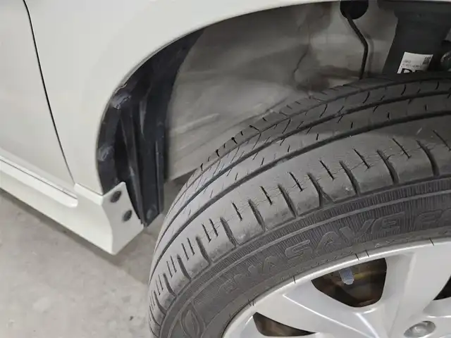 スズキ ワゴンＲ HYBRID FZ 宮崎県 2020(令2)年 4.5万km ピュアホワイトP 純正ナビ(BT/CD/DVD)/フルセグTV/ビルトインETC/パーキングセンサー/セーフティサポート/・デュアルセンサーブレーキサポート/・後退時ブレーキサポート/・ハイビームアシスト機能/・誤発進抑制機能(前後)/・車線逸脱警報機能/・ふらつき警報機能/・先行車発進お知らせ機能/LEDヘッドランプ/オートライト/オートエアコン/本革巻きステアリング/ステアリングスイッチ/運転席シートヒーター/純正14インチアルミホイール/キーレスプッシュスタートシステム/禁煙車