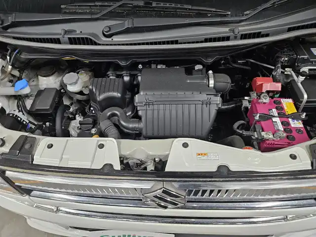 スズキ ワゴンＲ HYBRID FZ 宮崎県 2020(令2)年 4.5万km ピュアホワイトP 純正ナビ(BT/CD/DVD)/フルセグTV/ビルトインETC/パーキングセンサー/セーフティサポート/・デュアルセンサーブレーキサポート/・後退時ブレーキサポート/・ハイビームアシスト機能/・誤発進抑制機能(前後)/・車線逸脱警報機能/・ふらつき警報機能/・先行車発進お知らせ機能/LEDヘッドランプ/オートライト/オートエアコン/本革巻きステアリング/ステアリングスイッチ/運転席シートヒーター/純正14インチアルミホイール/キーレスプッシュスタートシステム/禁煙車