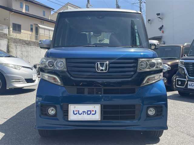 ホンダ Ｎ ＢＯＸ カスタム ターボ SSパッケージ 福岡県 2015(平27)年 9.1万km プレミアムダイナミックブルーパール (株)IDOMが運営する【じしゃロン八幡西店】の自社ローン専用車両になります。こちらは現金またはオートローンご利用時の価格です。自社ローンご希望の方は別途その旨お申付け下さい/ディーラーオプションナビ/・BLUETOOTH/・CD/・DVD/・フルセグTV/ETC/ドライブレコーダー（KLC00823）/プッシュスタート/オートライト/ドアバイザー/ISOFIX/フリップダウンモニター（VM-155EN）/シートヒーター