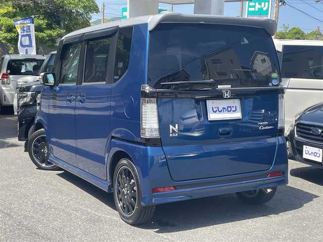 ホンダ Ｎ ＢＯＸ カスタム ターボ SSパッケージ 福岡県 2015(平27)年 9.1万km プレミアムダイナミックブルーパール (株)IDOMが運営する【じしゃロン八幡西店】の自社ローン専用車両になります。こちらは現金またはオートローンご利用時の価格です。自社ローンご希望の方は別途その旨お申付け下さい/ディーラーオプションナビ/・BLUETOOTH/・CD/・DVD/・フルセグTV/ETC/ドライブレコーダー（KLC00823）/プッシュスタート/オートライト/ドアバイザー/ISOFIX/フリップダウンモニター（VM-155EN）/シートヒーター