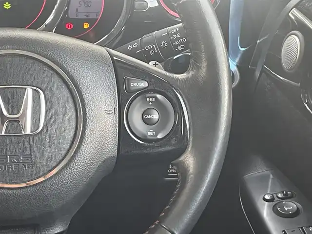 ホンダ Ｎ ＢＯＸ カスタム ターボ SSパッケージ 福岡県 2015(平27)年 9.1万km プレミアムダイナミックブルーパール (株)IDOMが運営する【じしゃロン八幡西店】の自社ローン専用車両になります。こちらは現金またはオートローンご利用時の価格です。自社ローンご希望の方は別途その旨お申付け下さい/ディーラーオプションナビ/・BLUETOOTH/・CD/・DVD/・フルセグTV/ETC/ドライブレコーダー（KLC00823）/プッシュスタート/オートライト/ドアバイザー/ISOFIX/フリップダウンモニター（VM-155EN）/シートヒーター