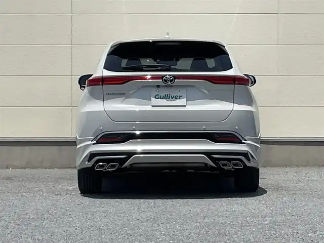 トヨタ ハリアー G 茨城県 2023(令5)年 0.5万km プラチナホワイトパールマイカ ワンオーナー/純正ナビ12.3インチナビ/保証書/取扱説明書/スペアキー/デジタルインナーミラー/ハーフレザーシート/フルセグTV/バックカメラ/LEDライト/オートライト/オートマチックハイビーム/電動リアゲート/左右独立式エアコン/モデリスタフルエアロ（前横後）/コーナーセンサー