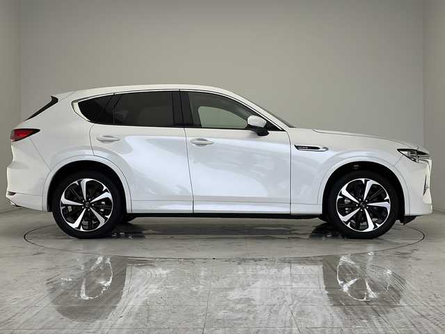 マツダ ＣＸ－６０ XD HV エクスクルーシブモダン 愛知県 2023(令5)年 1.5万km ロジウムホワイトプレミアムメタリック 衝突軽減システム/純正12.4型ナビ ＳＤカードなし/全方位カメラ/プレミアムサウンドBOSE/レーダークルーズコントロール/シートヒーター/エアシート/フルセグ/Bluetooth/バックカメラ/電動リアゲート/パワーシート/ヘッドアップディスプレイ/コーナーセンサー/４WD/純正アルミホイール/ブラインドスポットモニター/LEDヘッドライト/パドルシフト/ステアリングヒーター/オートマチックハイビーム/ダウンヒルアシストコントロール/置くだけ充電機/ドライブレコーダー/ETC/ステアリングスイッチ/スマートキー/プッシュスタート