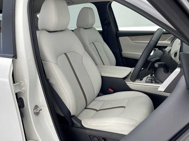 マツダ ＣＸ－６０ XD HV エクスクルーシブモダン 愛知県 2023(令5)年 1.5万km ロジウムホワイトプレミアムメタリック 衝突軽減システム/純正12.4型ナビ ＳＤカードなし/全方位カメラ/プレミアムサウンドBOSE/レーダークルーズコントロール/シートヒーター/エアシート/フルセグ/Bluetooth/バックカメラ/電動リアゲート/パワーシート/ヘッドアップディスプレイ/コーナーセンサー/４WD/純正アルミホイール/ブラインドスポットモニター/LEDヘッドライト/パドルシフト/ステアリングヒーター/オートマチックハイビーム/ダウンヒルアシストコントロール/置くだけ充電機/ドライブレコーダー/ETC/ステアリングスイッチ/スマートキー/プッシュスタート
