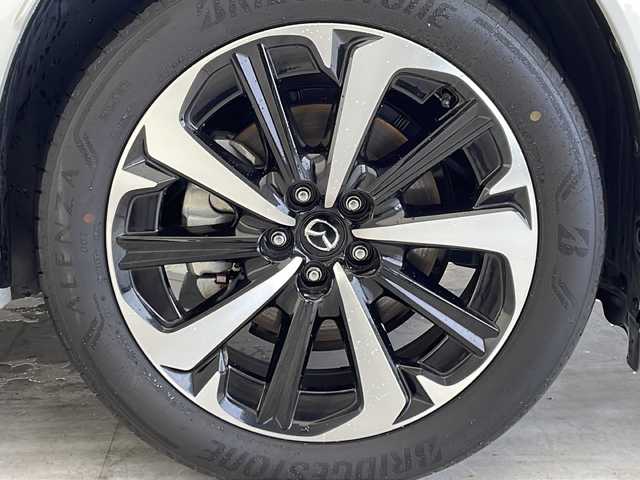 マツダ ＣＸ－６０ XD HV エクスクルーシブモダン 愛知県 2023(令5)年 1.5万km ロジウムホワイトプレミアムメタリック 衝突軽減システム/純正12.4型ナビ ＳＤカードなし/全方位カメラ/プレミアムサウンドBOSE/レーダークルーズコントロール/シートヒーター/エアシート/フルセグ/Bluetooth/バックカメラ/電動リアゲート/パワーシート/ヘッドアップディスプレイ/コーナーセンサー/４WD/純正アルミホイール/ブラインドスポットモニター/LEDヘッドライト/パドルシフト/ステアリングヒーター/オートマチックハイビーム/ダウンヒルアシストコントロール/置くだけ充電機/ドライブレコーダー/ETC/ステアリングスイッチ/スマートキー/プッシュスタート