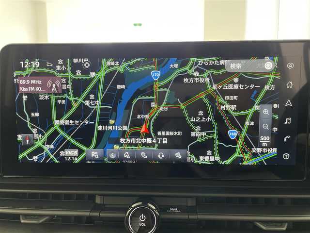 日産 セレナ e－パワー ハイウェイスター V 大阪府 2025(令7)年 0.1千km プリズムホワイト 360°セーフティ/　・アダプティブLEDヘッドライトシステム /　・360°セーフティアシスト/　・インテリジェントエマージェンシーブレーキ/　・アダプティブLEDヘッドライトシステム/　・インテリジェントDA(ふらつき警報)/　・インテリジェント LI（車線逸脱防止支援システム）+LDW（車線逸脱警報）/　・プロパイロット/　・クリアランスソナー/インテリジェントルームミラー/電動パーキングブレーキ/オートブレーキホールド/後席モニター/純正ナビ/　Bluetooth/HDMI/インテリジェントアラウンドビューモニター/バックカメラ/両側パワースライドドア/運転席側ハンズフリーオートスライドドア/LEDオートライト/ハーフレザー/純正16インチアルミホイール/スマートキー/ビルトインETC/ワイヤレス充電器/リアオートエアコン