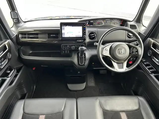 ホンダ Ｎ ＢＯＸ カスタム G L ターボ ホンダセンシング 愛媛県 2020(令2)年 3.7万km クリスタルブラックパール 純正8型ナビ/バックカメラ/両側電動スライドドア/アダプティブクルーズコントロール/衝突被害軽減装置/車線逸脱防止装置/LEDヘッドライト/アイドリングストップ/パドルシフト/黒半革温シート/電格ミラー/バックソナー/ETC/ドアバイザー/現状サマー(純正AW)(165/55/R15)/DUNLOP ENASAVE EC300/禁煙車