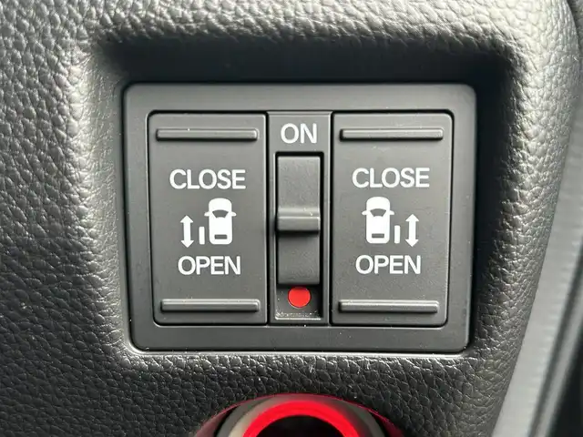 ホンダ Ｎ ＢＯＸ カスタム G L ターボ ホンダセンシング 愛媛県 2020(令2)年 3.7万km クリスタルブラックパール 純正8型ナビ/バックカメラ/両側電動スライドドア/アダプティブクルーズコントロール/衝突被害軽減装置/車線逸脱防止装置/LEDヘッドライト/アイドリングストップ/パドルシフト/黒半革温シート/電格ミラー/バックソナー/ETC/ドアバイザー/現状サマー(純正AW)(165/55/R15)/DUNLOP ENASAVE EC300/禁煙車