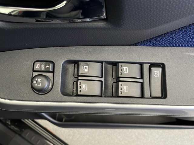 トヨタ タンク カスタムG S 長野県 2018(平30)年 2万km ブラックマイカメタリック ・4WD/・禁煙車/・ワンオーナー/・寒冷地仕様/・純正ナビ&BT&CD&TV&AUX/・両側パワースライドドア/・クルーズコントロール/・前席シートヒーター/・ドライブレコーダー/・ワイパーデアイサー/・スマートアシスト/・アイドリングストップ/・コーナーセンサー/・衝突被害軽減システム/・純正フロアマット/・LEDヘッドライト/・オートライト/・スペアキー1本/・純正エンジンスターター/・取扱説明書