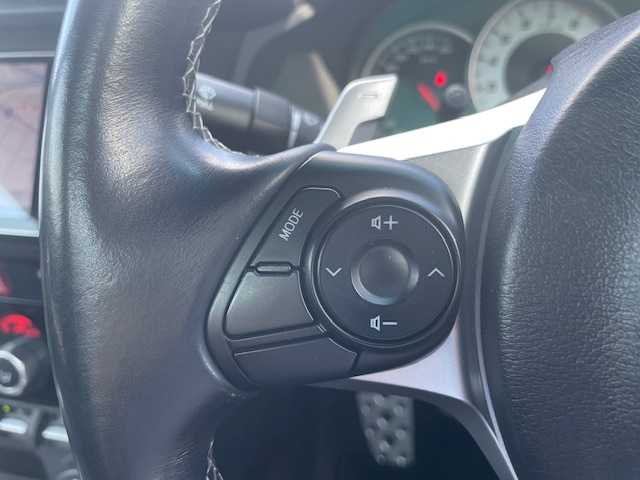 トヨタ ８６ GT リミテッド 三重県 2016(平28)年 4.5万km クリスタルブラックシリカ 後期型/モデリスタエアロ/225/35R19インチRAYSアルミホイール/GReddyマフラー/社外SDナビ/フルセグTV/【CD/DVD/SD/Bluetooth】/バックカメラ/ETC/パドルシフト/クルーズコントロール/ハーフレザーシート/D/N席シートヒーター/オートライト/LEDヘッドランプ/LEDフロントフォグランプ/プッシュスタート/スマートキー/スペアキー/純正フロアマット