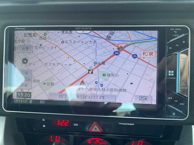 トヨタ ８６ GT リミテッド 三重県 2016(平28)年 4.5万km クリスタルブラックシリカ 後期型/モデリスタエアロ/225/35R19インチRAYSアルミホイール/GReddyマフラー/社外SDナビ/フルセグTV/【CD/DVD/SD/Bluetooth】/バックカメラ/ETC/パドルシフト/クルーズコントロール/ハーフレザーシート/D/N席シートヒーター/オートライト/LEDヘッドランプ/LEDフロントフォグランプ/プッシュスタート/スマートキー/スペアキー/純正フロアマット