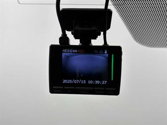 トヨタ アクア S スタイルブラック 埼玉県 2016(平28)年 7.8万km ダークブルーマイカ 純正ナビ　NSZN-W64T/(Bluetooth/CD/DVD/AM/FM)/地デジフルセグ/バックカメラ/前後ドライブレコーダー/ETC/オートマチックハイビーム/車線逸脱警報/衝突軽減ブレーキ/ecoモード/EVモード/フロントフォグランプ/ウィンカーミラー/純正フロアマット/社外ドアバイザー/純正15インチアルミホイール