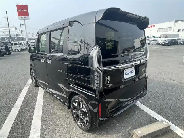 ホンダ Ｎ ＢＯＸ G L ターボ ホンダセンシング 熊本県 2018(平30)年 10.1万km クリスタルブラックパール (株)IDOMが運営する【じしゃロン熊本店】の自社ローン専用車両になります。こちらは現金またはオートローンご利用時の価格です。自社ローンご希望の方は別途その旨お申付け下さい　/Carrozzeria製8インチSDナビ【AVIC-RL901】/　（フルセグTV・Bluetooth・DVD・AM/FM）/バックカメラ/Yupiteru製レーダー探知機【GWR303ｓｄ】/前後ドライブレコーダー/ビルトインＥＴＣ/ステアリングスイッチ/クルーズコントロール/コーナーセンサー/衝突軽減ブレーキ/横滑り防止装置/レーンアシスト/オートライト/両側パワースライドドア/パドルシフト/電動格納ウィンカーミラー/ドアバイザー/ISOFIX/カーテンエアバック/純正フロアマット/純正LEDヘッドライト/純正15インチアルミホイール