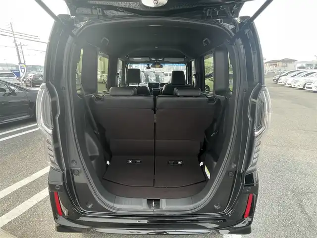 ホンダ Ｎ ＢＯＸ G L ターボ ホンダセンシング 熊本県 2018(平30)年 10.1万km クリスタルブラックパール (株)IDOMが運営する【じしゃロン熊本店】の自社ローン専用車両になります。こちらは現金またはオートローンご利用時の価格です。自社ローンご希望の方は別途その旨お申付け下さい　/Carrozzeria製8インチSDナビ【AVIC-RL901】/　（フルセグTV・Bluetooth・DVD・AM/FM）/バックカメラ/Yupiteru製レーダー探知機【GWR303ｓｄ】/前後ドライブレコーダー/ビルトインＥＴＣ/ステアリングスイッチ/クルーズコントロール/コーナーセンサー/衝突軽減ブレーキ/横滑り防止装置/レーンアシスト/オートライト/両側パワースライドドア/パドルシフト/電動格納ウィンカーミラー/ドアバイザー/ISOFIX/カーテンエアバック/純正フロアマット/純正LEDヘッドライト/純正15インチアルミホイール