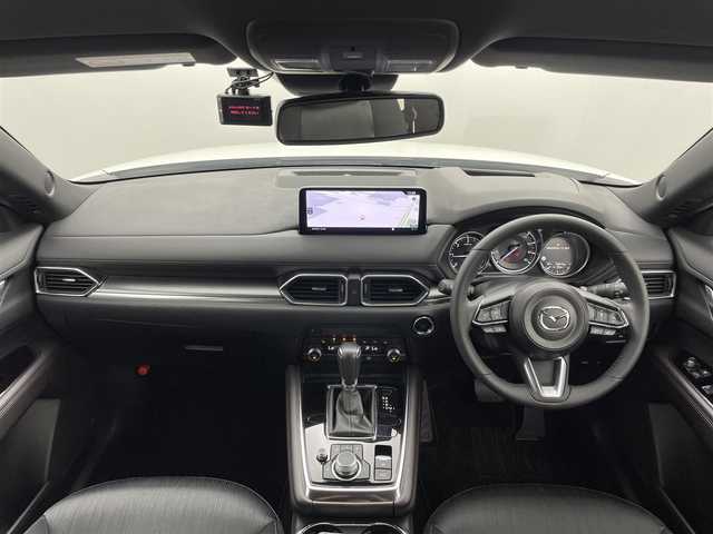 マツダ ＣＸ－８ XD スマートエディション 岡山県 2022(令4)年 3.4万km スノーフレイクホワイトパールマイカ 純正10.25インチナビ/・FM/AM/Bluetooth/フルセグ/CarPlay/360°カメラ/フリップダウンモニター/シートヒーター/ステアリングヒーター/置くだけ充電/スマートシティブレーキサポート/・マツダレーダークルーズコントロール/・レーンキープアシストシステム/・コーナーセンサー/・BSM/ETC/ヘッドアップディスプレイ/オートブレーキホールド/純正19インチアルミホイール/純正フロアマット/後席サンシェード/ウインカーミラー/ドアバイザー