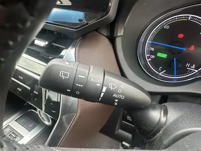 トヨタ ハリアー ハイブリッド Z 岡山県 2020(令2)年 8.1万km ホワイトパールクリスタルシャイン 登録時走行距離80210km/ワンオーナー/ガナドール製マフラー/JBLスピーカー/純正12.3インチナビ/フルセグTV/（FM.AM.TV.BT.USB）/トヨタセーフティセンス/・プリクラッシュセーフティ/・レーダークルーズコントロール/・オートマチックハイビーム/・ロードサインアシスト/バックカメラ/デジタルインナーミラー/ETC2.0/前後ドライブレコーダー/オートワイパー/横滑り防止装置/D席パワーシート/ハーフレザーシート/純正フロアマット/純正19インチAW