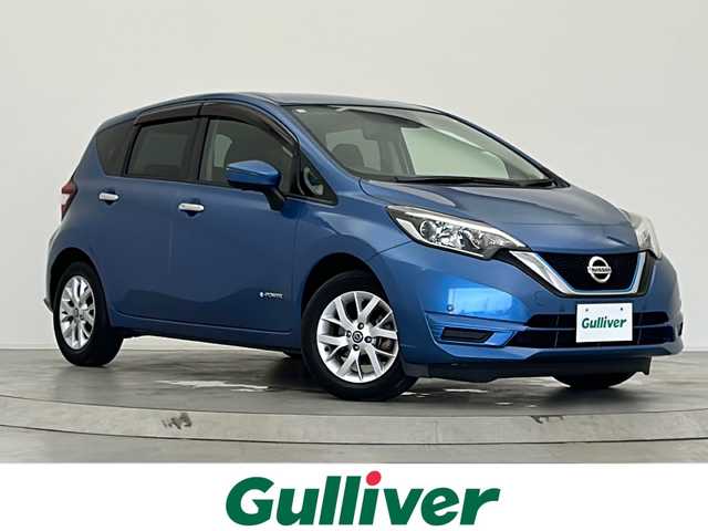 日産 ノート e－パワー X 宮城県 2018(平30)年 4万km シャイニングブルー 純正ナビ:MM318D-W/フルセグTV/Bluetooth/CD/DVD/AM/FM/全方位カメラ/デジタルインナーミラー/前方ドライブレコーダー/衝突被害軽減システム/横滑り防止装置/レーンキープアシスト/カーテンエアバッグ/前後コーナーセンサー/純正15インチAW/ETC/純正フロアマット/オートライト/プッシュスタート/電動格納ドアミラー/ドアバイザー