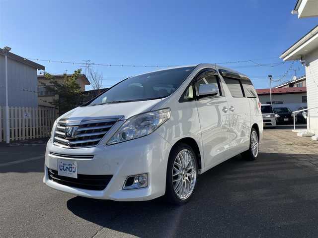 トヨタ アルファード 240X 秋田県 2012(平24)年 12.1万km ホワイトパールクリスタルシャイン (株)IDOMが運営する【じしゃロン 秋田店】の自社ローン専用車両になります。こちらは現金またはオートローンご利用時の価格です。自社ローンご希望の方は別途その旨お申付け下さい//////////メモリナビ/フルセグテレビ/バックカメラ/ウィンカーミラー/ドアバイザー/プッシュスタート/両側パワースライドドア/ETC/フリップダウンモニター/スマートキー