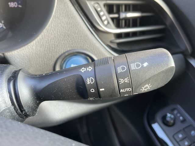 トヨタ Ｃ－ＨＲ G 愛知県 2017(平29)年 7.7万km ブラックマイカ 純正ホイール/社外ナビＴＶ/バックカメラ/ＥＴＣ/純正フロアマット/ドアバイザー/クルーズコントロール/スマートキ―/コーナーセンサー/横滑り防止装置/シートヒーター/レーンキープアシスト/スペアキ―/フルセグテレビ