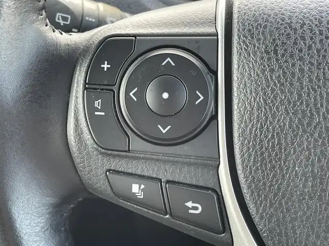 トヨタ ヴォクシー ZS 福岡県 2017(平29)年 4.1万km ブラック ・ALPINE大型ナビ/・両側パワースライドドア /・ダブルサンルーフ /・ダブルエアコン /・フルセグTV /・AppleCarPlay/AndroidAuto /・後席サンシェード /・トヨタセーフティセンス /・ETC/・電格ミラー/・LEDヘッドライト/・ステアリングスイッチ/・スマートキー/プッシュスタート